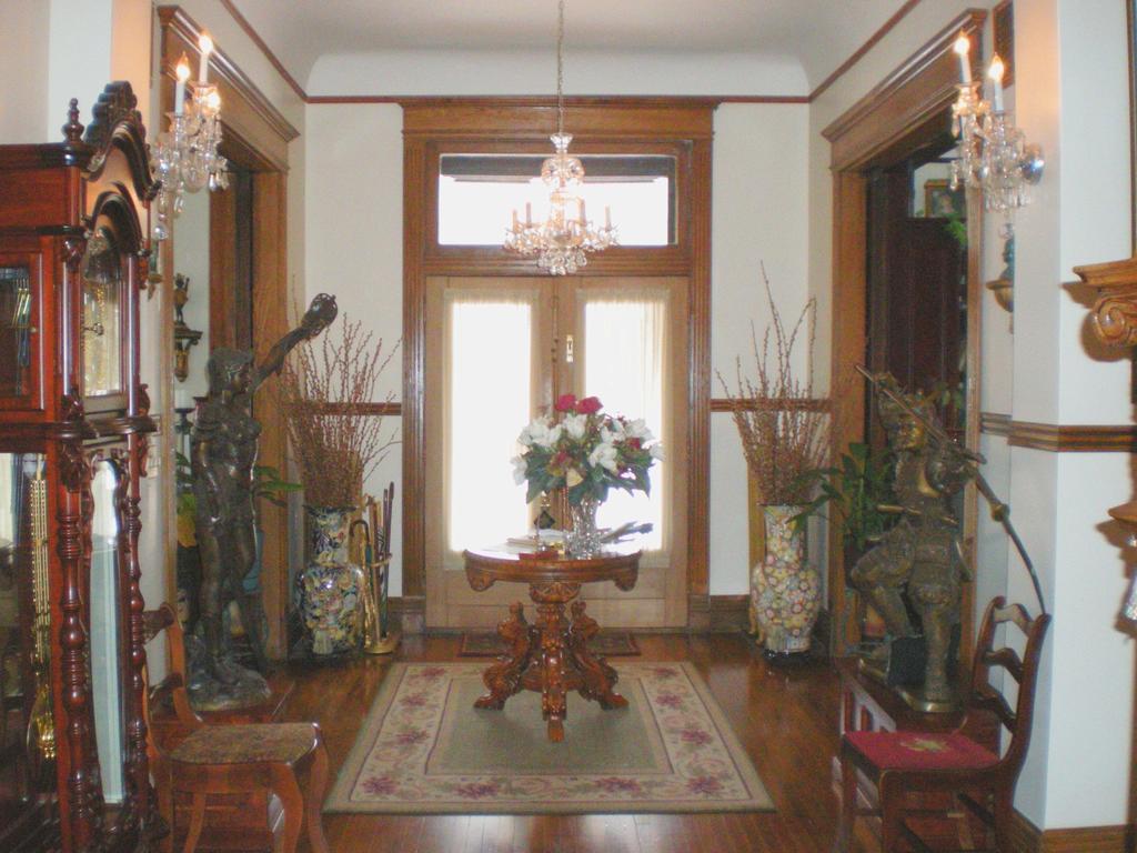 Beall Mansion An Elegant Bed & Breakfast Inn Alton Wnętrze zdjęcie